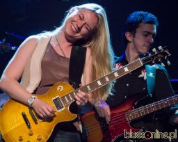 Joanne Shaw Taylor at Bluestracje 2013 (5)